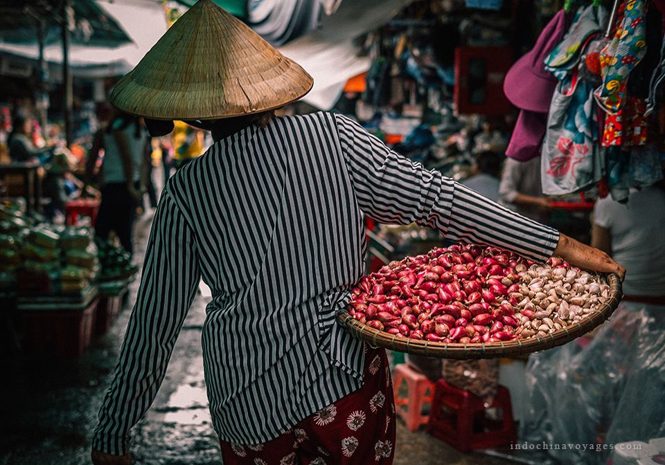 dong ba market in Hue