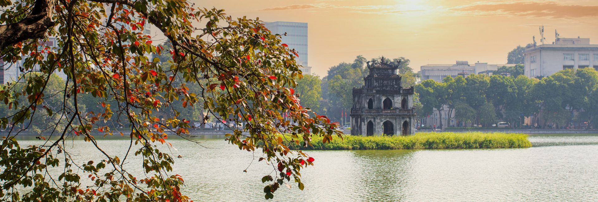 Is Hoan Kiem Lake worth visiting? What to do & nearby attractions