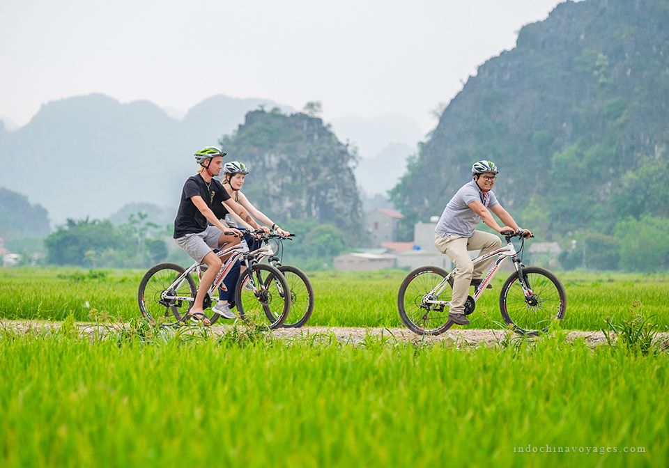 biking in Ninh Binh