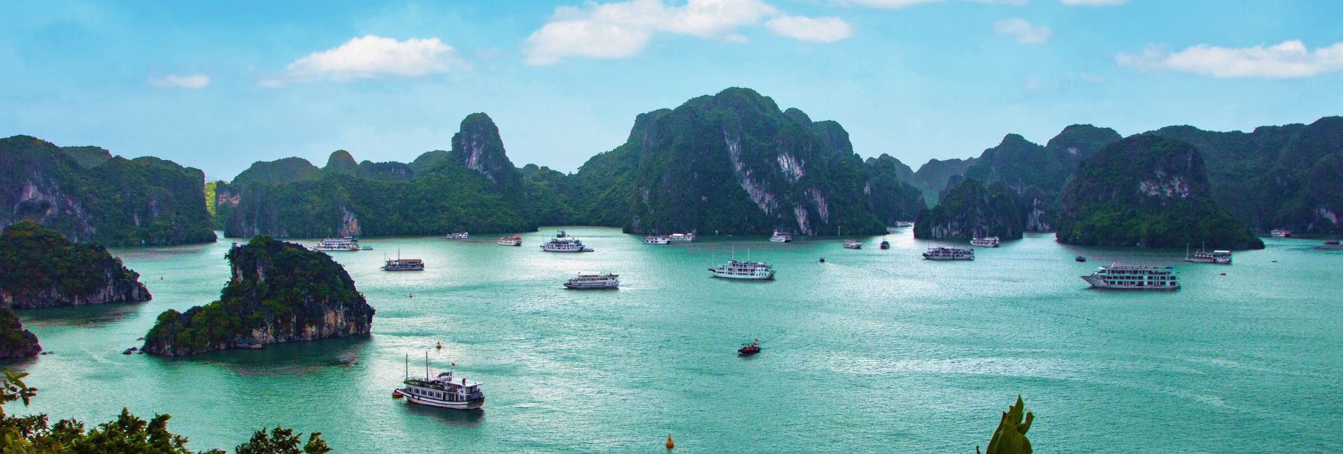 Bai Tu Long Bay or Halong Bay – Which Vietnamese paradise is right for you?