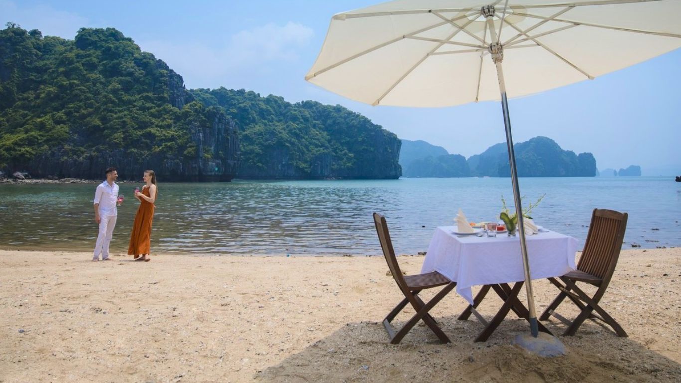 Relax and enjoy the BBQ on the beach