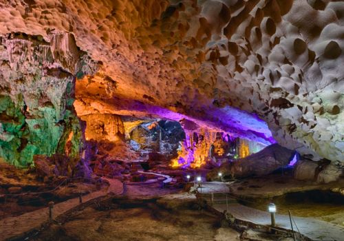 Thien Cung Cave exposed – Local tips for an unforgettable Ha Long Bay adventure