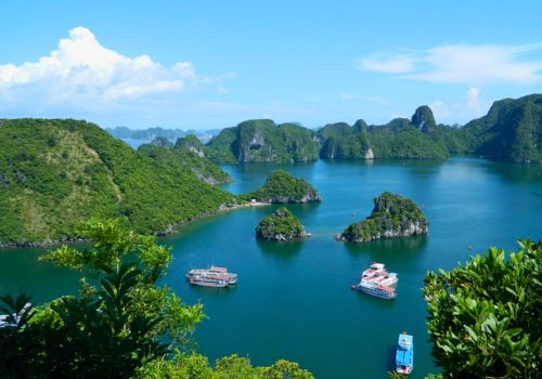 Exploring Titop Island Halong Bay – Tips to beat the crowds