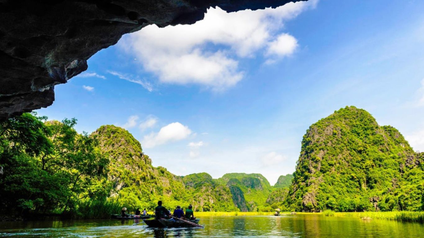 Trang An Cave