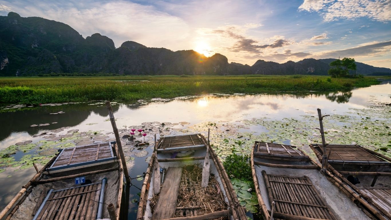 Peaceful boat trip along Van Long Nature Reserve