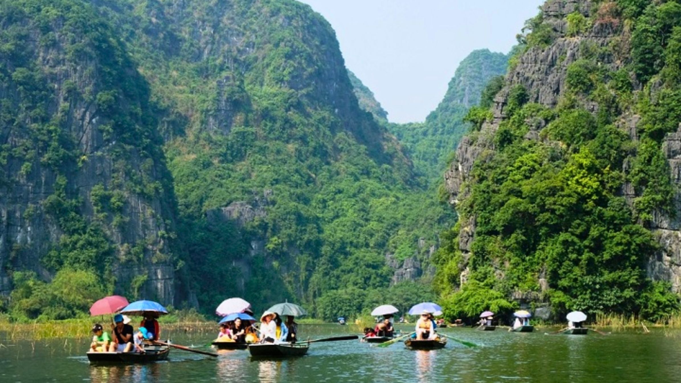 Tam Coc boat tour in February