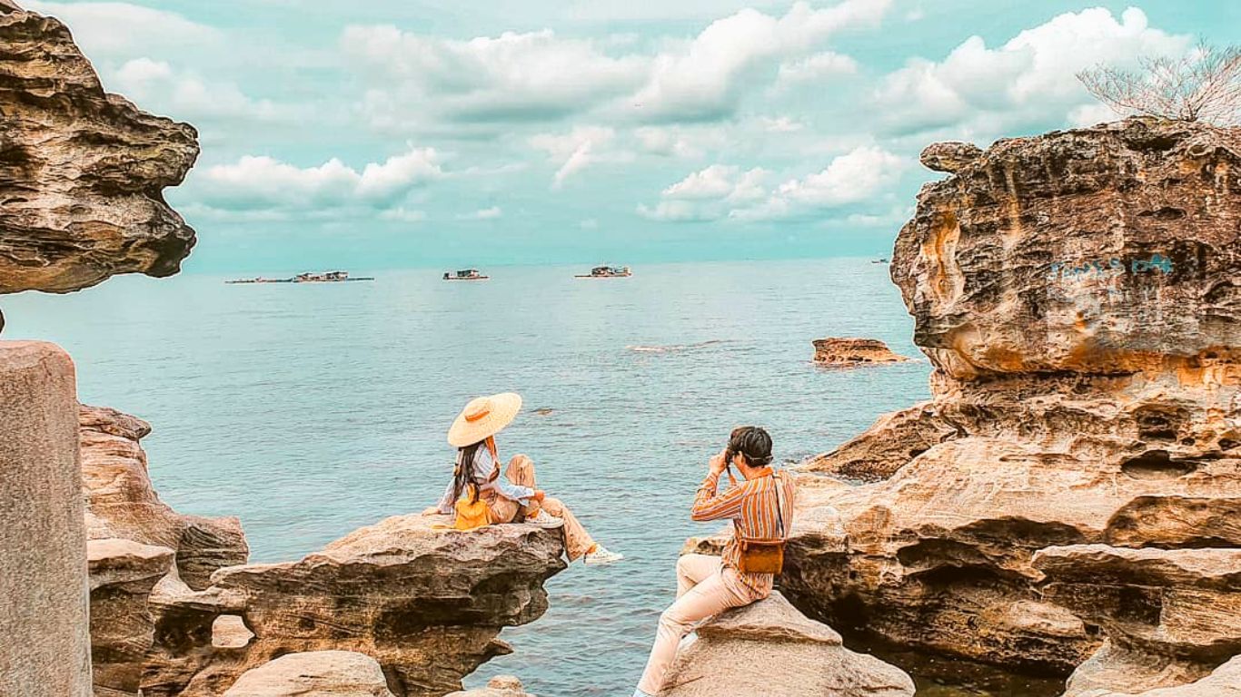 Phu Quoc attracts a lot of travelers in January