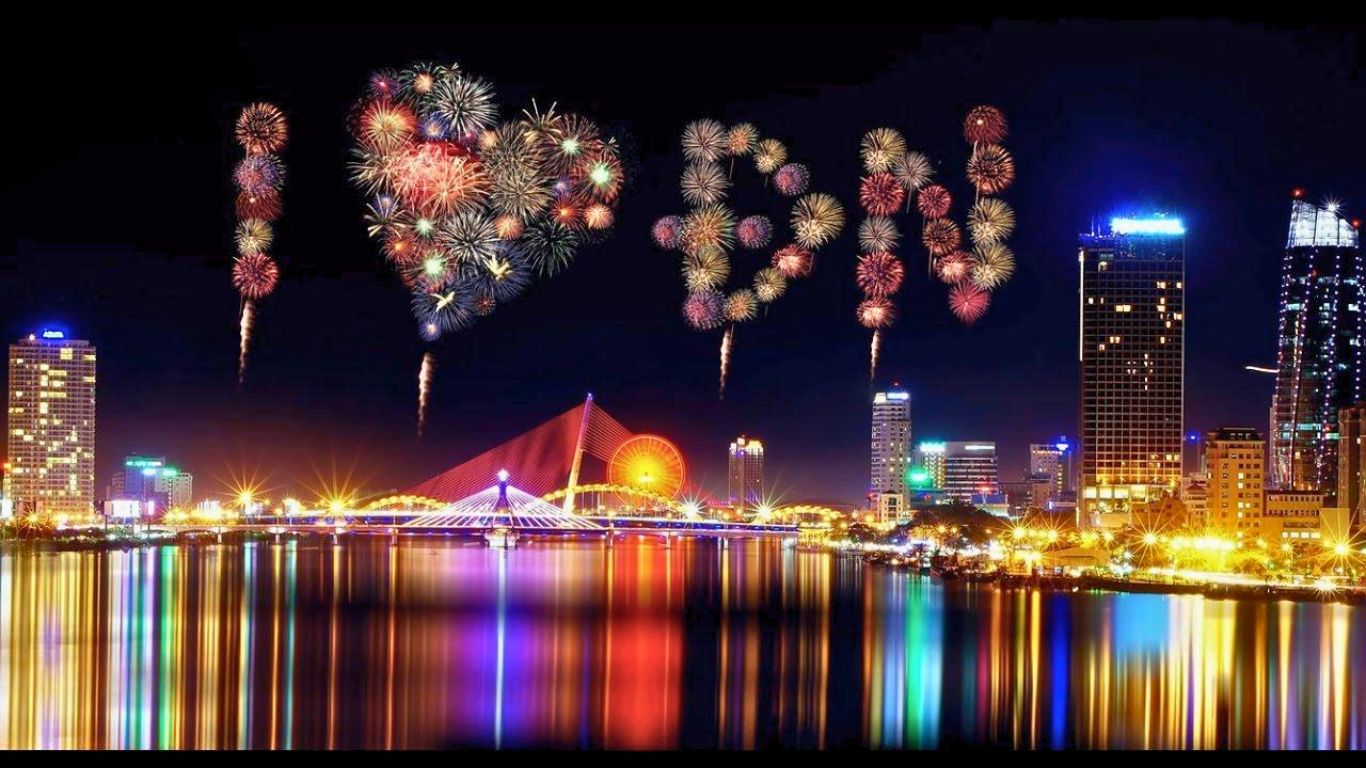 fireworks festivals in Da Nang in February