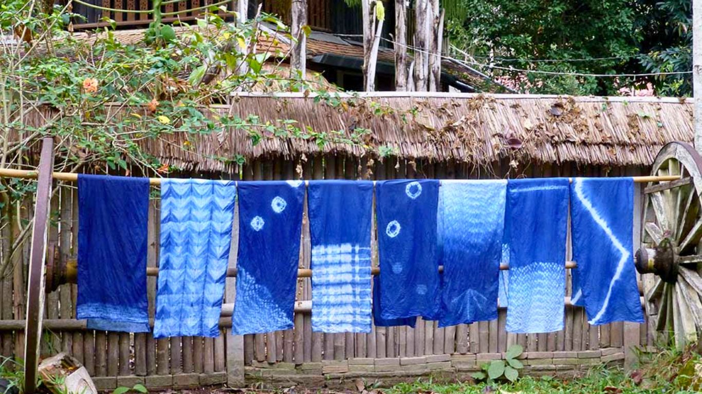 Hmong Indigo dyeing