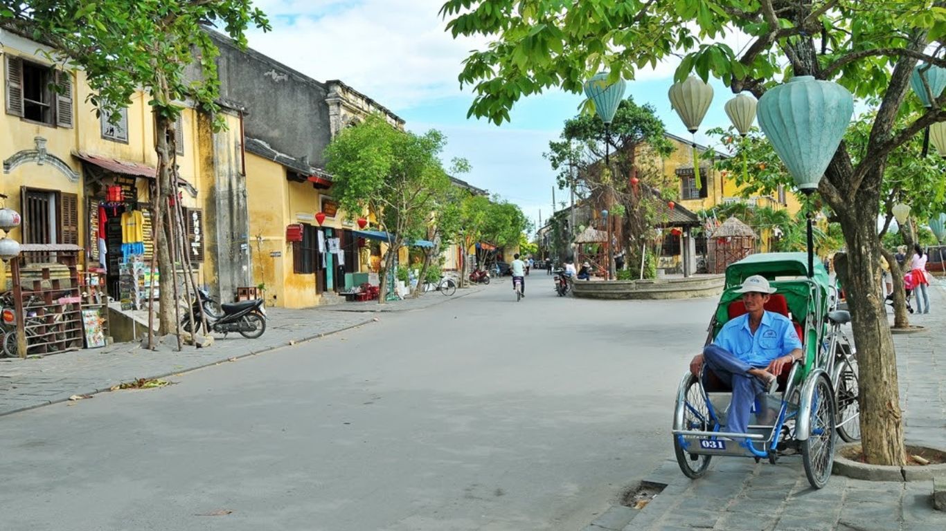 Hoi An ancient town in the morning