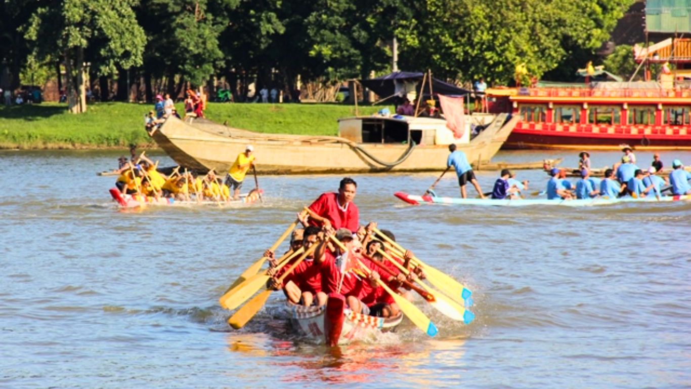 Sampan boat racing on The Perfume River